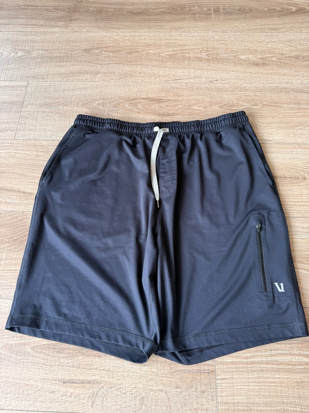 Vuori Black Athletic Drawstring Shorts with Zip Pocket